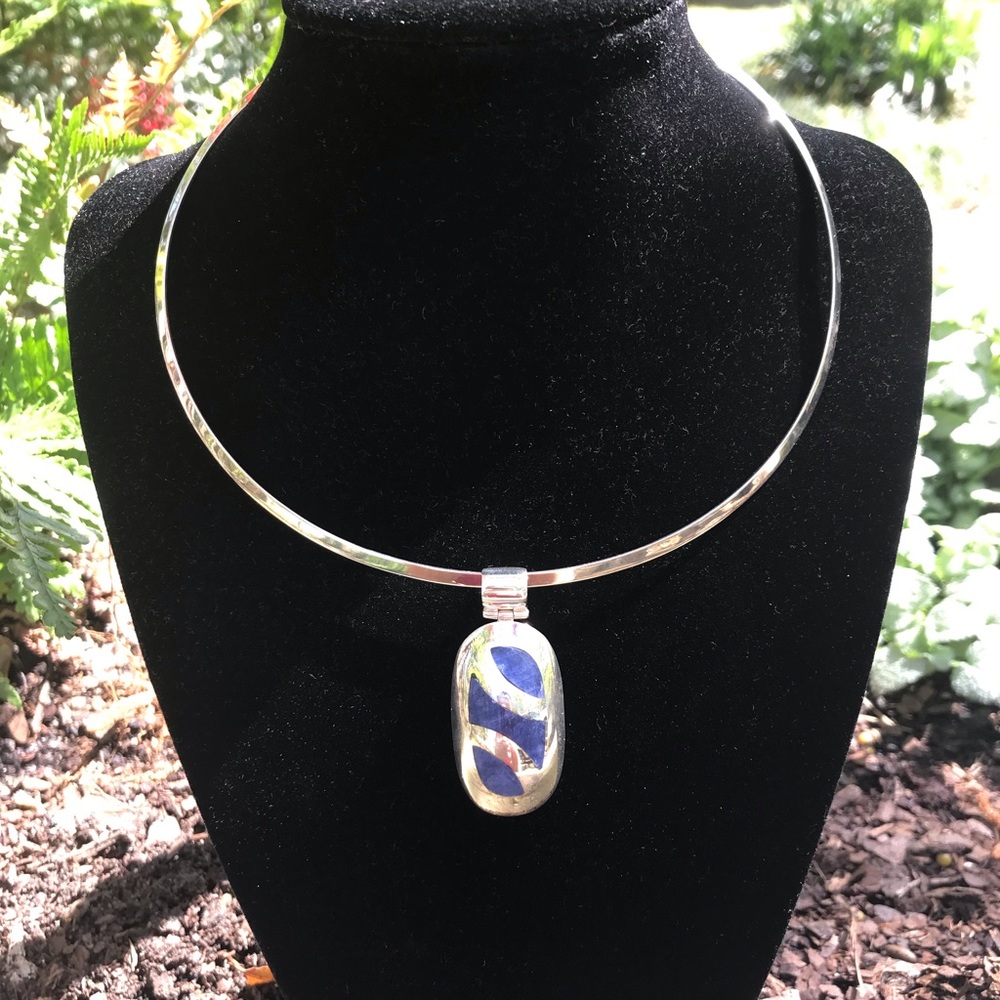 🏖NIB, Boutique Silver and Blue Stone Gift Set🏖